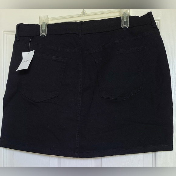 Black Denim Mini Skirt - Picture 2 of 4